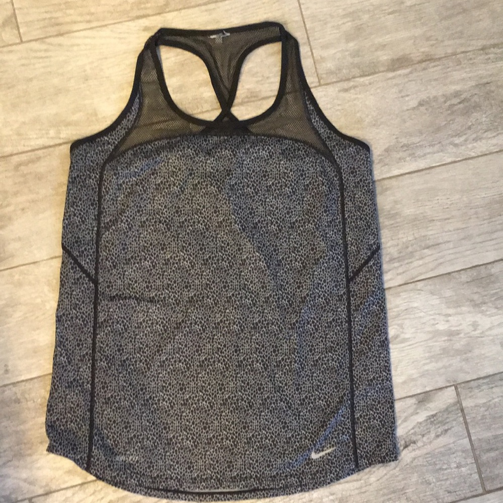 Nike lightweight cute tank